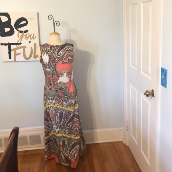 Paisley Maxi - Picture 2 of 2